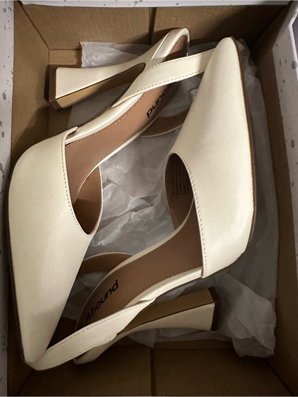 ABANNALISE-PU IVORY Pointed-Toe Slingback Heels